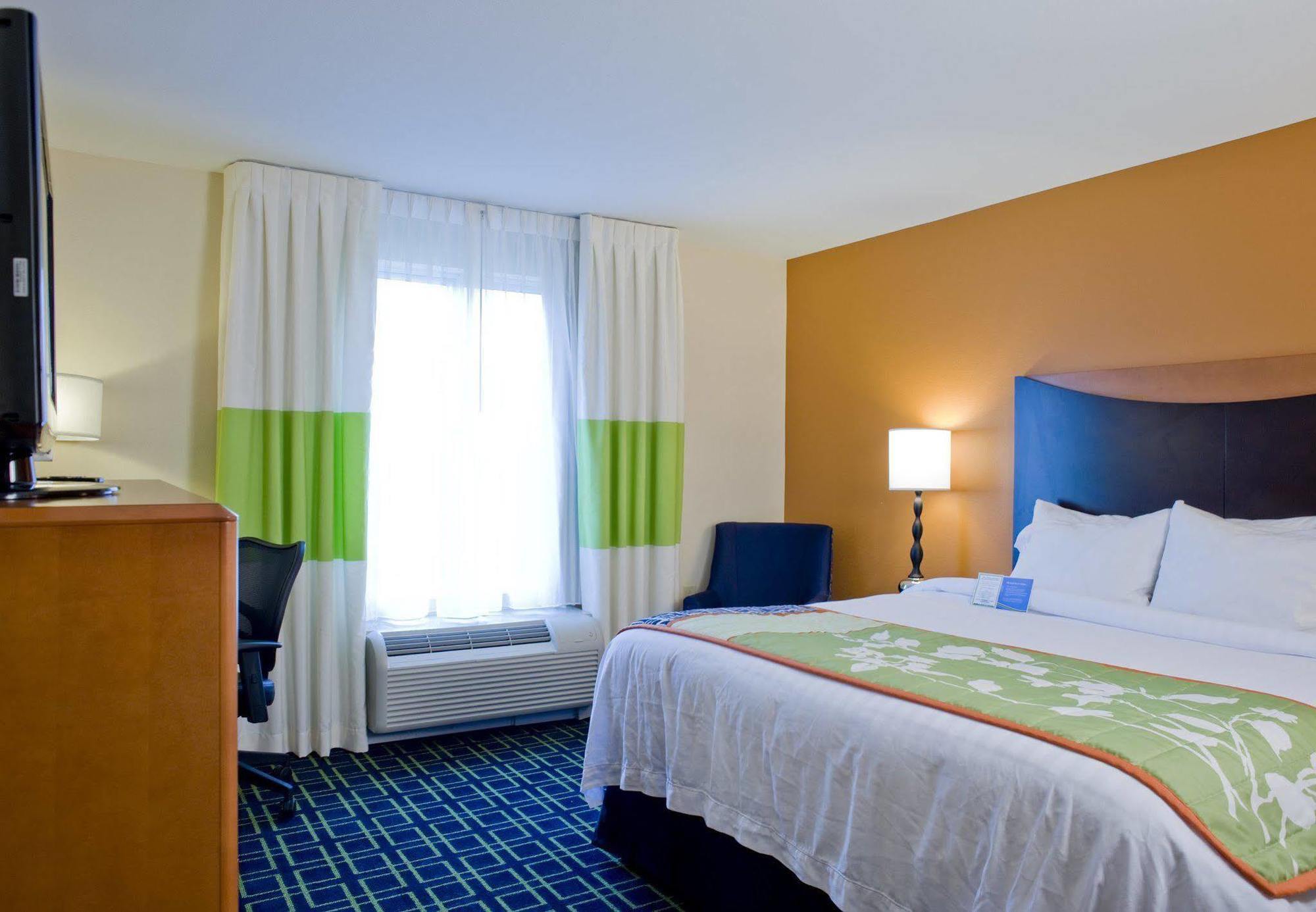 Fairfield Inn & Suites Columbus Habitación foto